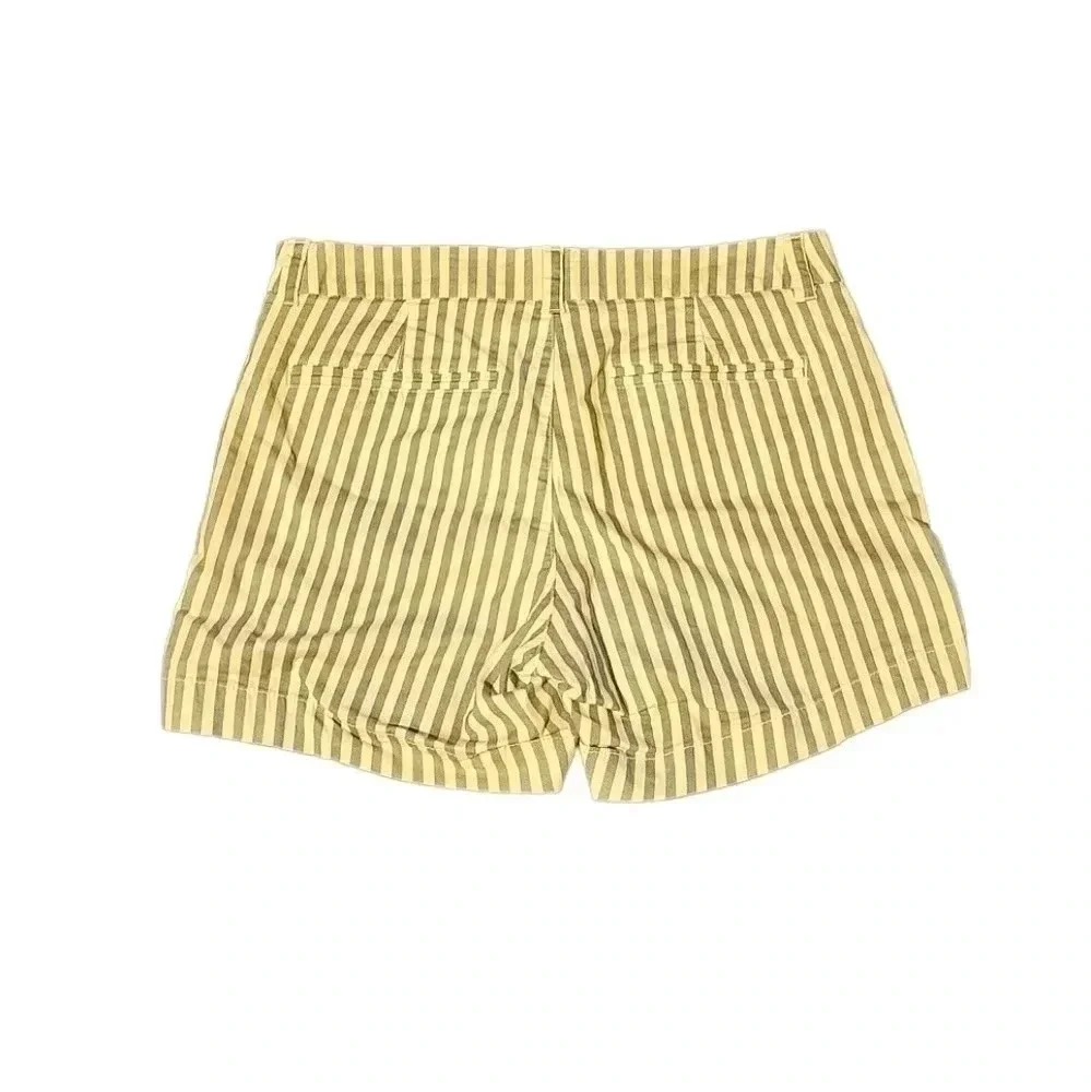 Old Navy‎ Shorts - Womens - Size 6 - Green/White Striped